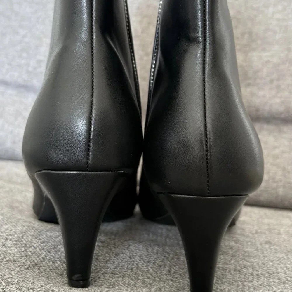 French Connection Alex Kitten Heel Bootie Black 8 US NWB